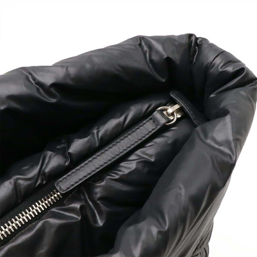 CHANEL Black Shoulder Bag - Picture 5 of 10